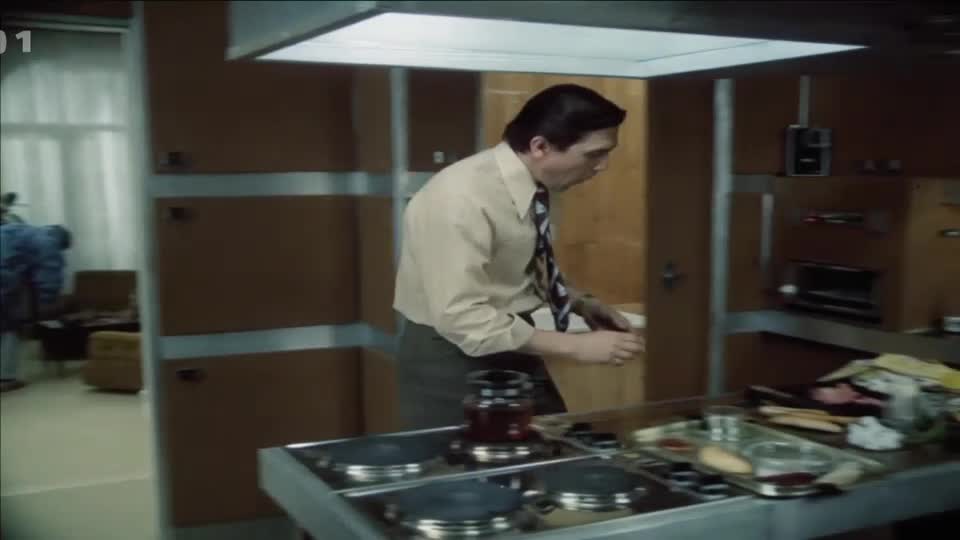 Zítra vstanu a opařím se čajem (Petr Kostka,Jiří Sovák,Vladimír Menšík 1977 Komedie Sci Fi Válečný HDrip 1080p ) Cz dabing mp4