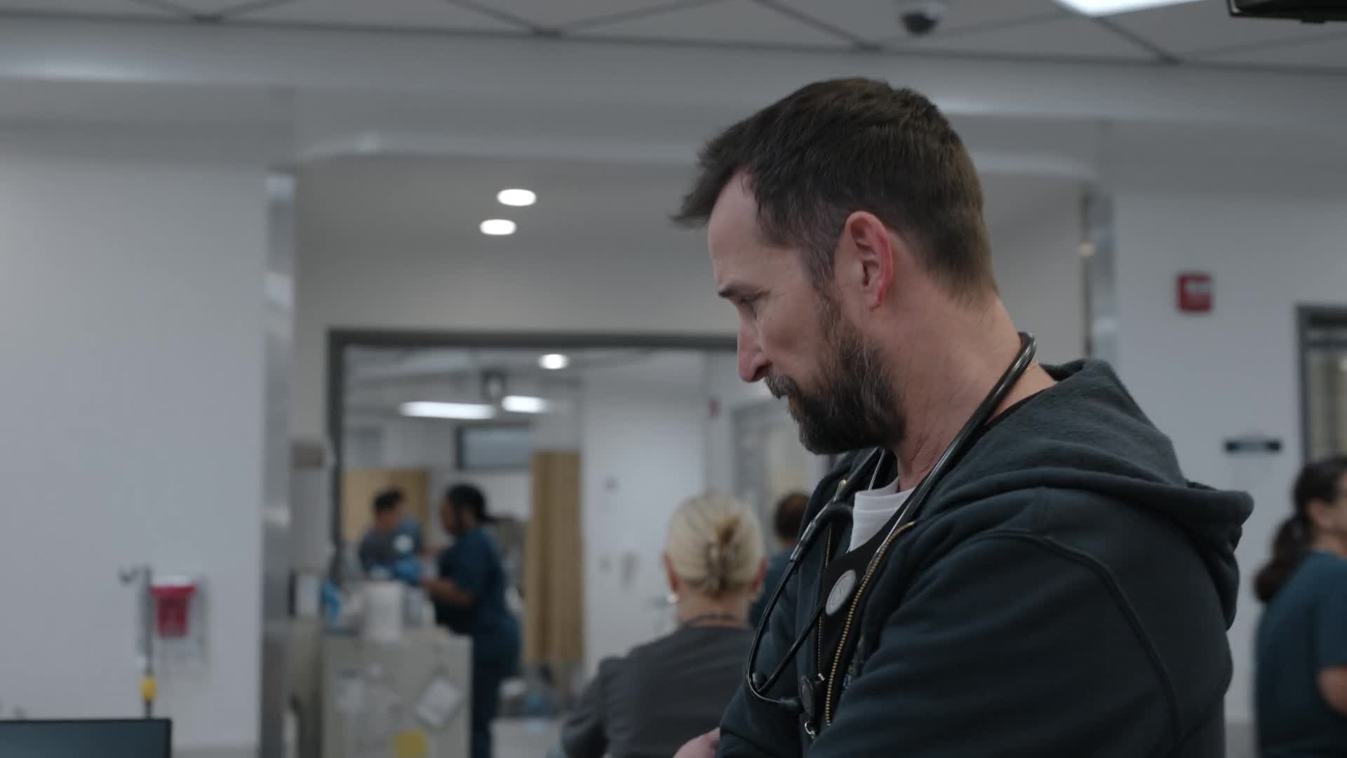Urgent S01E07 15 2025 CZ dab 1080p 13 00 mkv