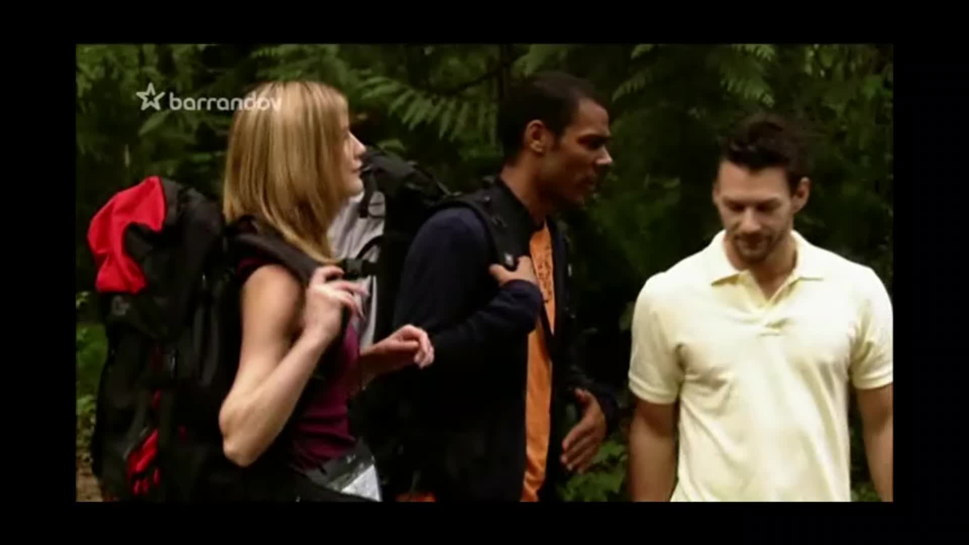 Smrtící déšť (Shawn Roberts,Sara Canning,Leslie Hope 2009 Katastrofický Drama Sci Fi Hdtvrip 1080p ) Cz dabing mkv