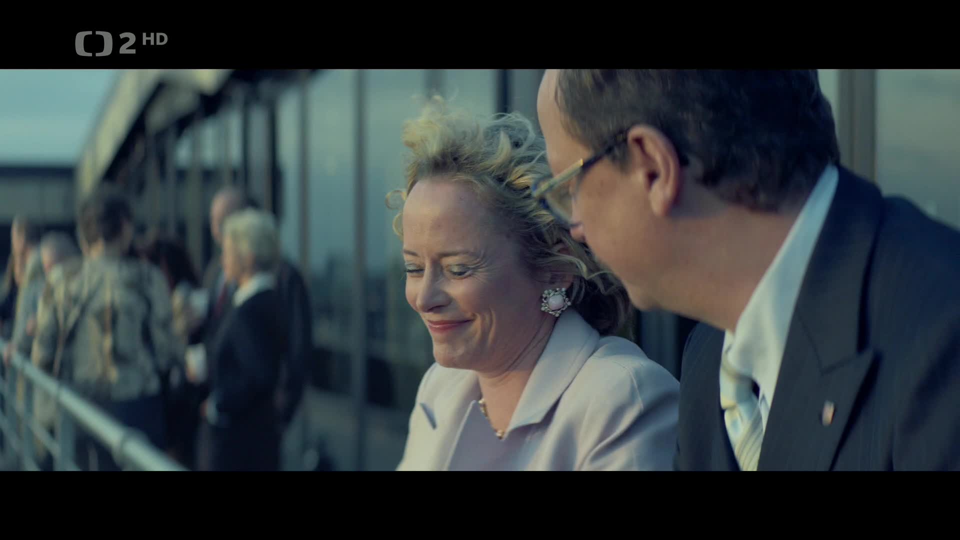 Temný les Das Geheimnis des Totenwaldes S01E01 Zmizení (2020) krimi czdab mkv