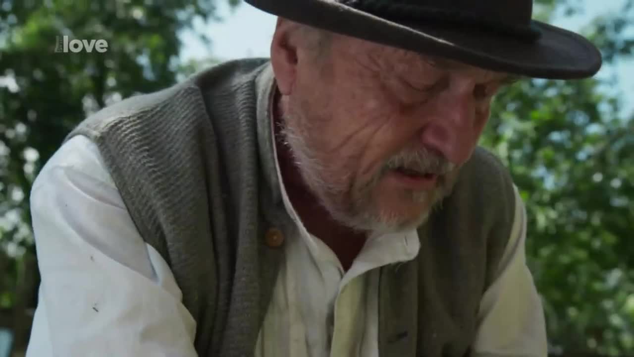Záchranáři z hor 10×02 Štěstí je jako motýl 1 část mp4