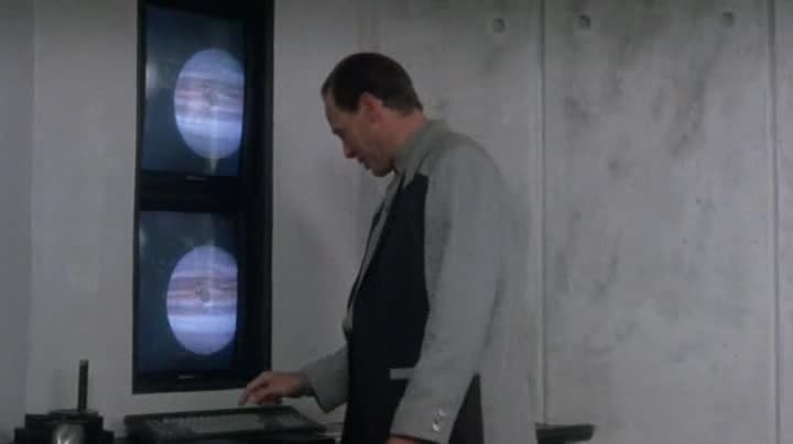 Total Recall =1990 CZ avi