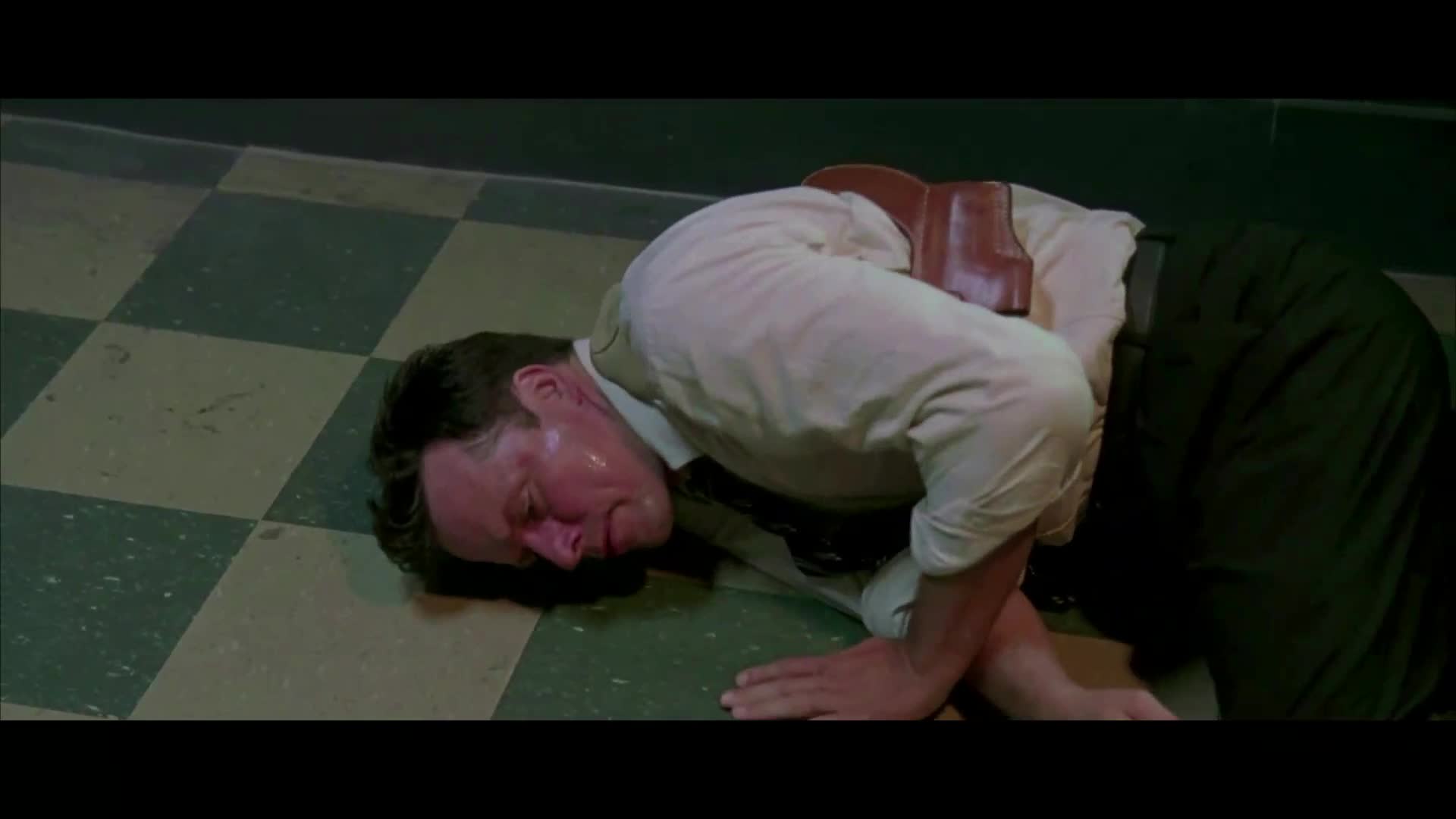 Pravidla boje (Val Kilmer, Tia Texada, Johnny Messner 2004 Thriller Krimi Drama Mysteriózní 1080p ) Sk dabing mkv