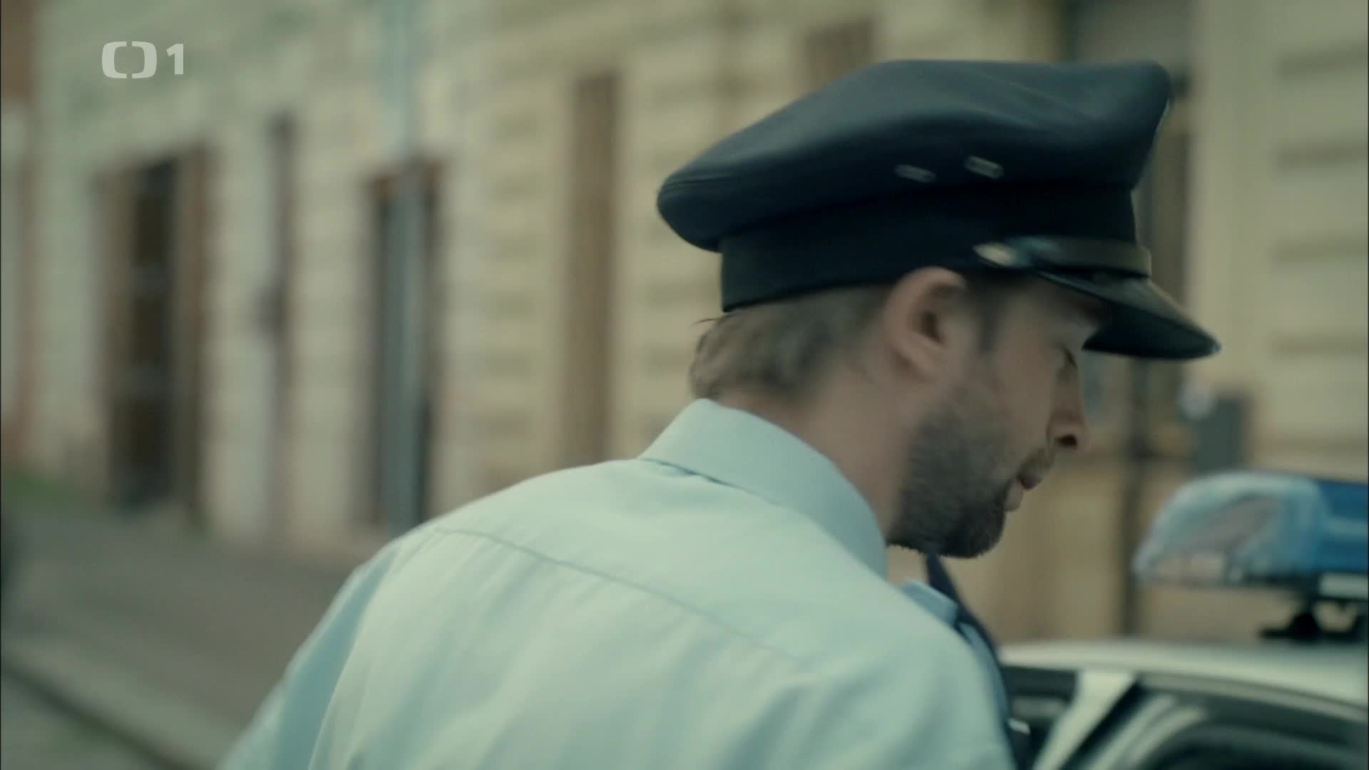 Čtvrtá hvězda E09 Zázrak mkv