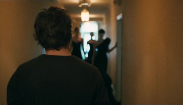 Odnikud někam Somewhere (2010) komedie czdab avi