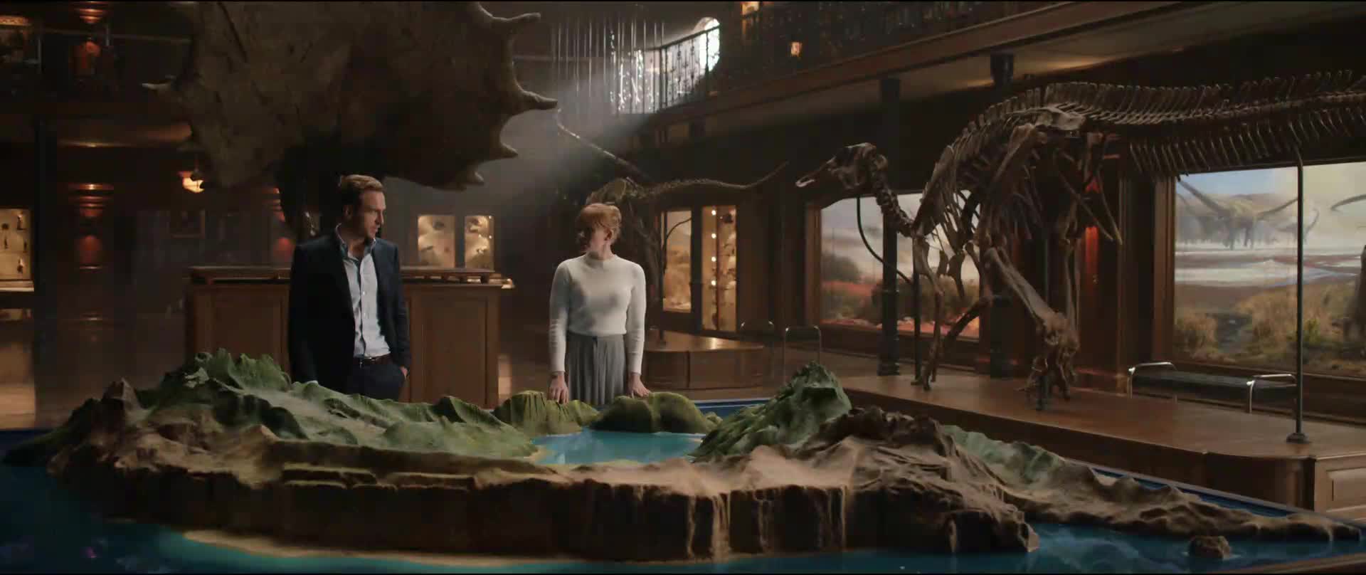 Jurský svět  Zánik ríše (Chris Pratt, Bryce Dallas Howard, Jeff Goldblum 2018 Akční Dobrodružný Sci Fi Bdrip 1080p ) Cz dabing avi