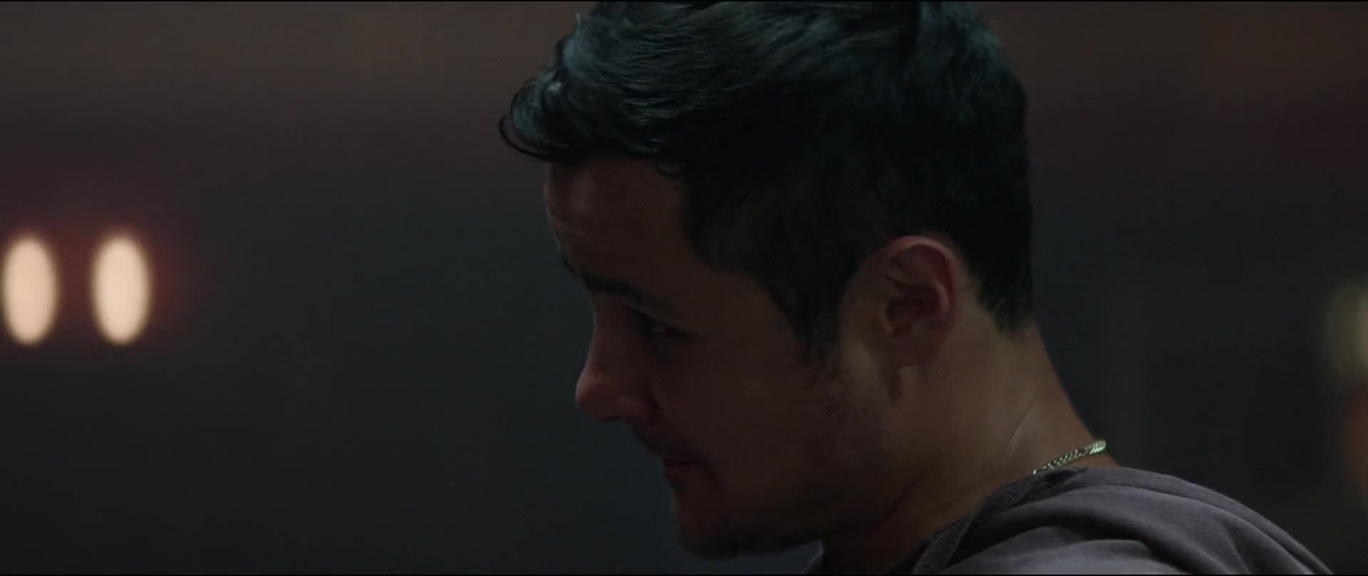 Tři vteřiny (Joel Kinnaman, Rosamund Pike, Common,Clive Owen 2019 Drama Krimi Bdrip 1080p ) Cz dabing mkv