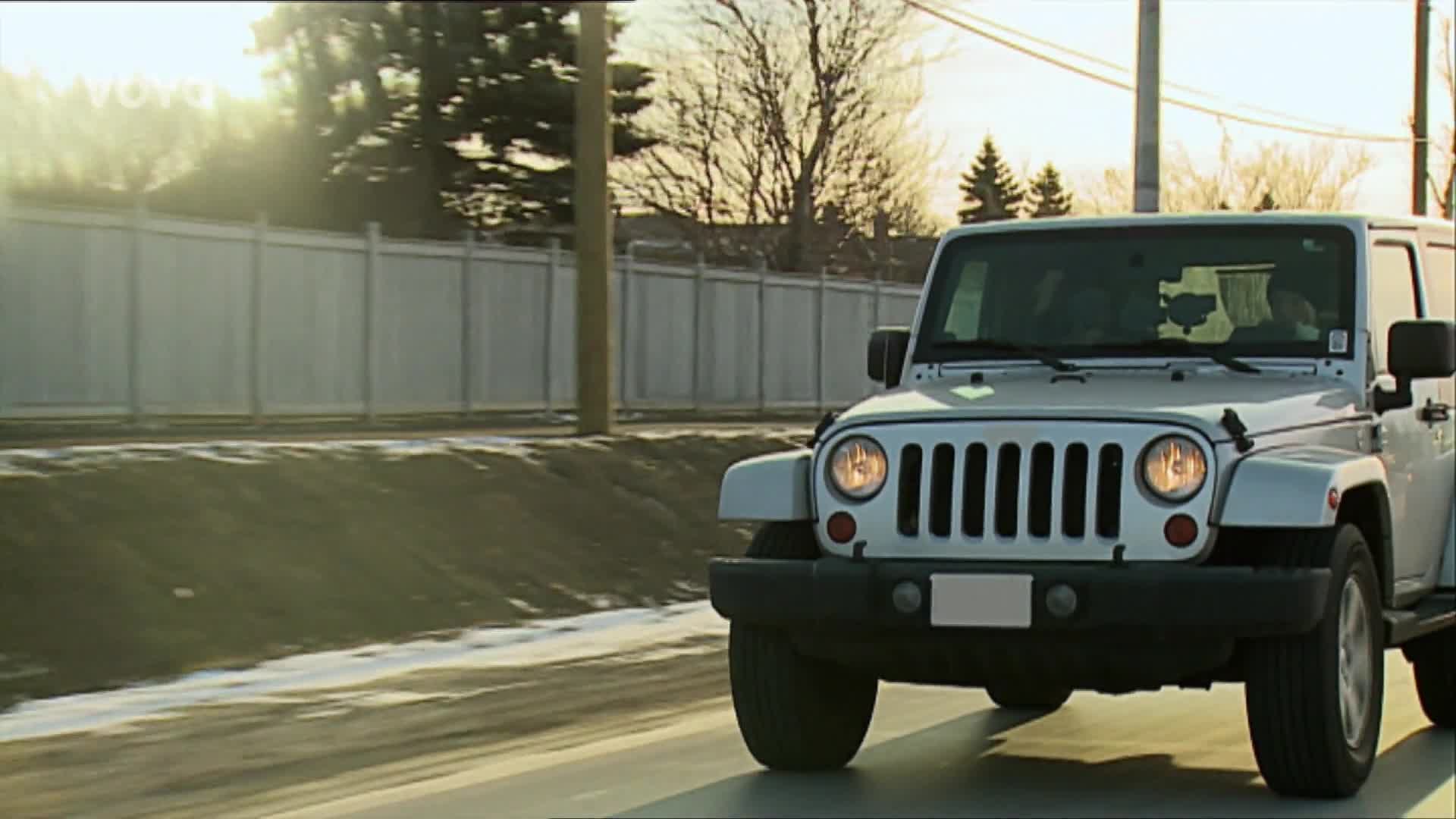 Válka skladů Kanada S02E32 36 2015 CZ dab 1080p Paulieho andělé Na plný plyn mp4