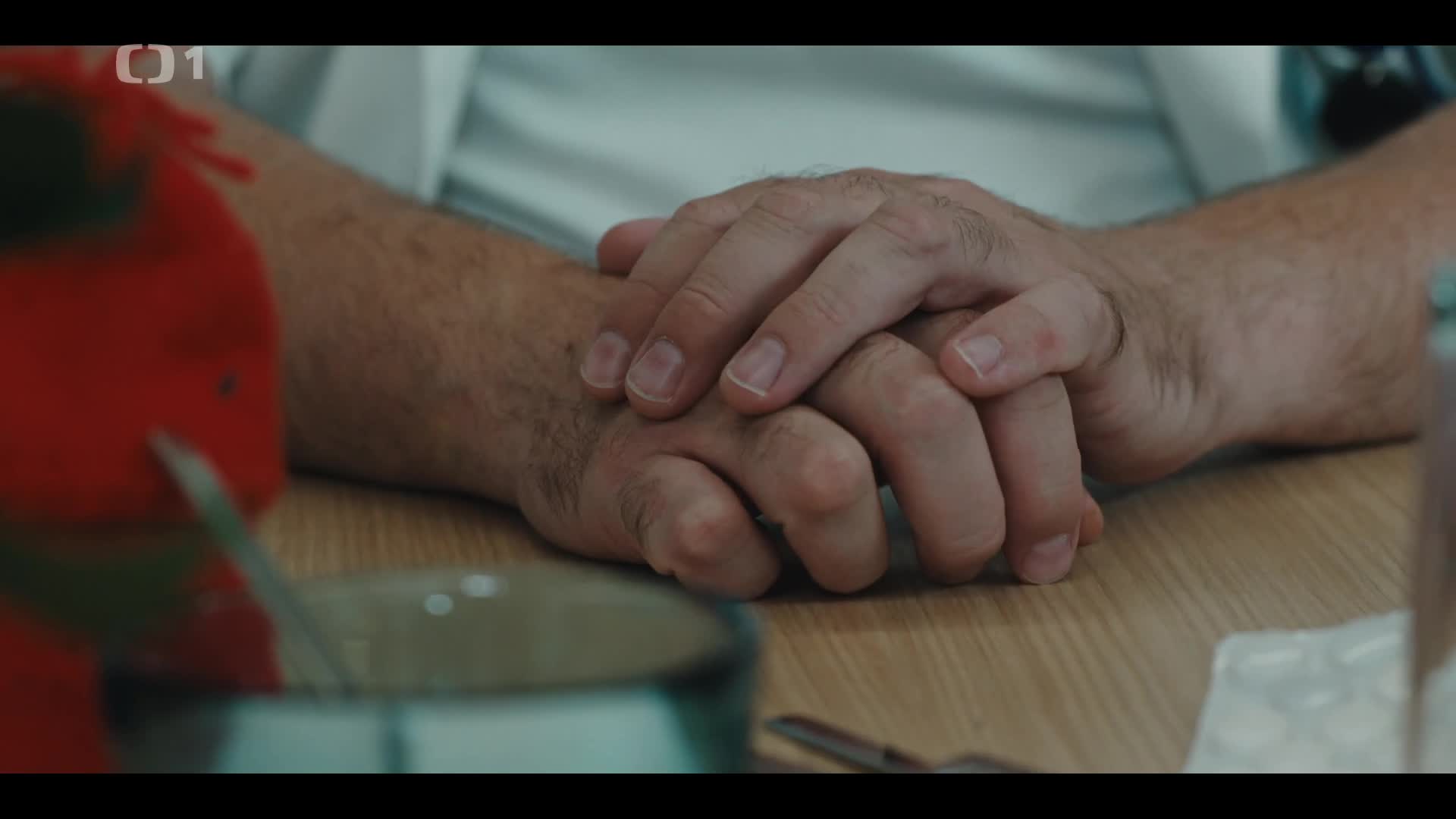 Každý den se rodí život S01E04 08 2022 CZ dab 1080p Prosinec mkv