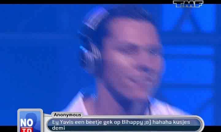 DJ Tiesto (Live TMF awards belgium 2004) avi