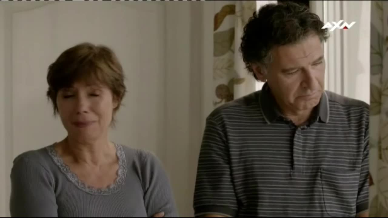 Policajtka Barbie S01E04 Komu čest, tomu čest CZ mkv