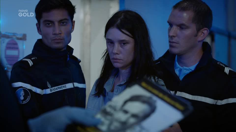 Komisařka Marleau S04E01 Městečko ztracených duší mkv