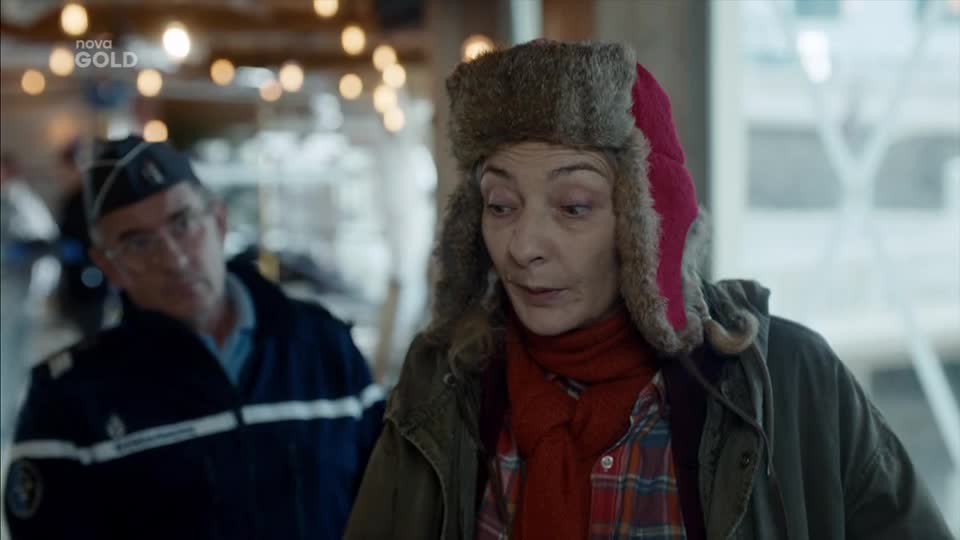 Komisařka Marleau S04E05 Mrtvá sezóna mkv