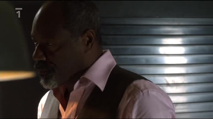 Profil zločinu s03e12 Mimo podezření 2z2 avi