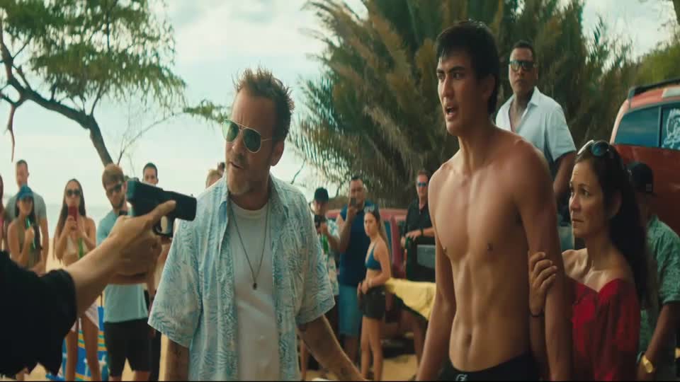 Paradise City (Blake Jenner,Bruce Willis,John Travolta,Stephen Dorff 2022 Akční Thriller Bdrip ) Cz dabing mp4
