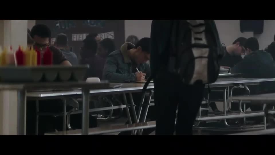 Stíny mezi námi (Bella Thorne,Dermot Mulroney,Richard Harmon 2018 Thriller Bdrip 1080p ) Cz dabing mp4