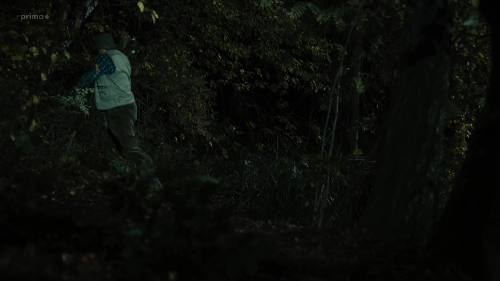 Na břehu řeky S01E01 mkv