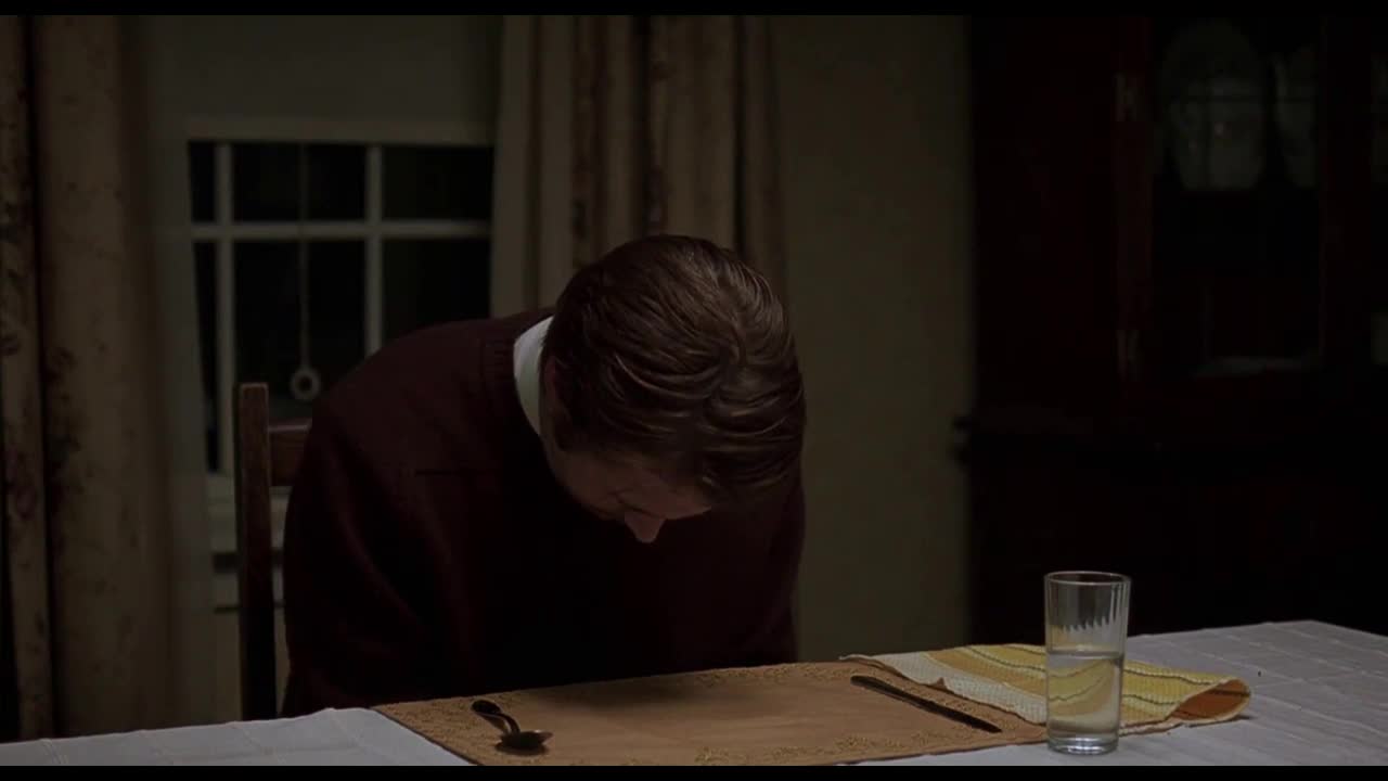 Lars a jeho vážná známost (Ryan Gosling, Patricia Clarkson, Paul Schneider 2007 Komédie Drama Bdrip 1080p ) en Cz dabing avi