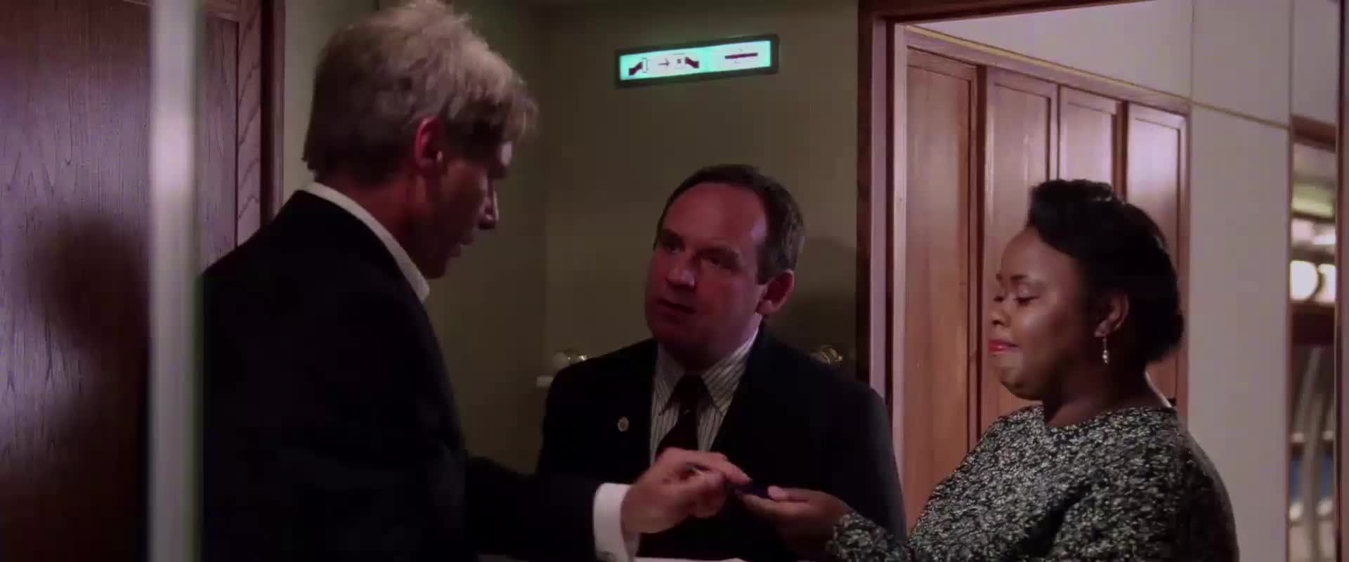 Air Force One (Harrison Ford, Gary Oldman, Glenn Close 1997 Akční Thriller Dobrodružný Drama Bdrip 1080p ) Cz+Sk dabing mkv