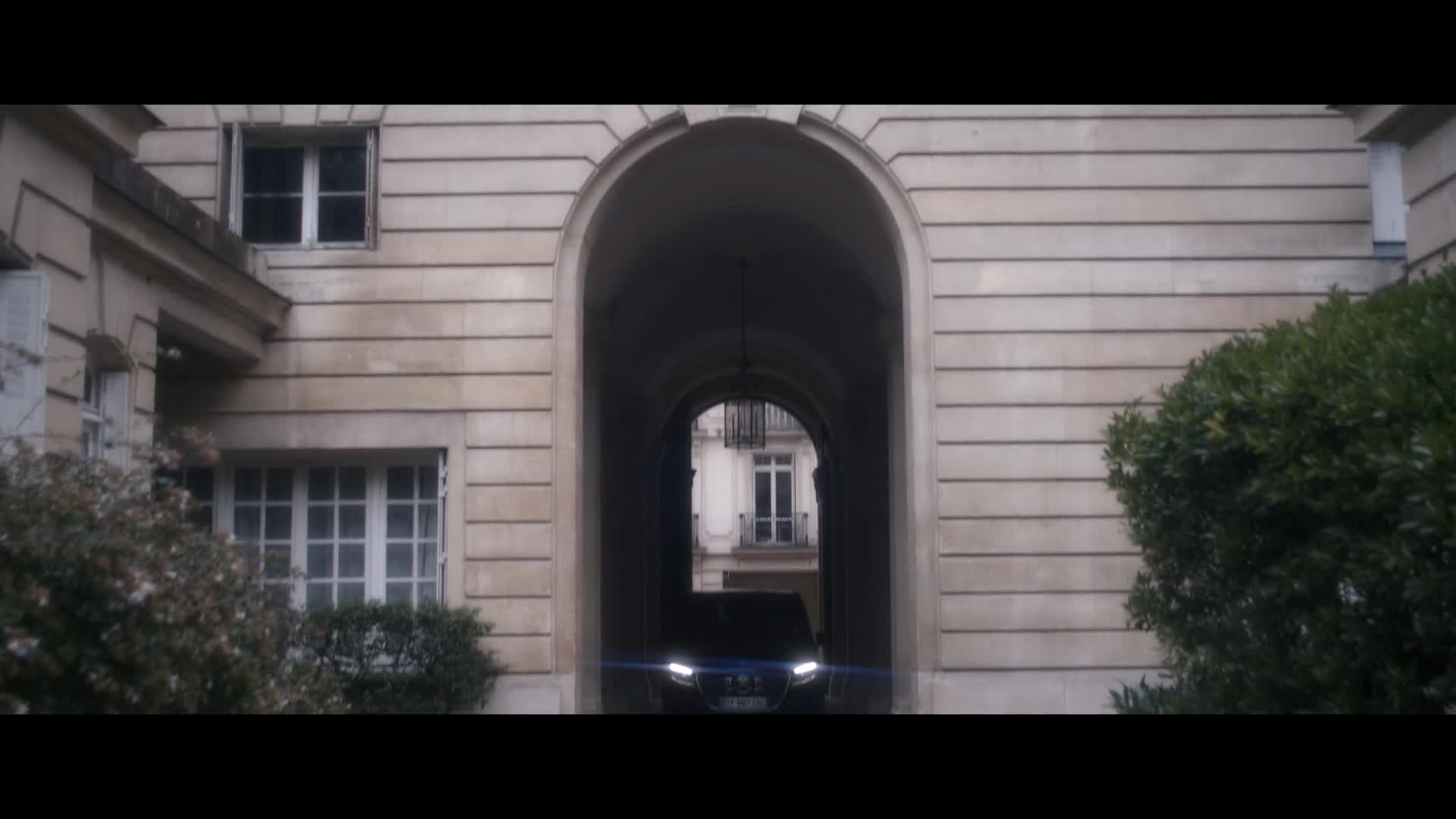Victoria Beckham S01E02 {2025} dokumentární AAC 5 1 1080p CZ dabing mkv
