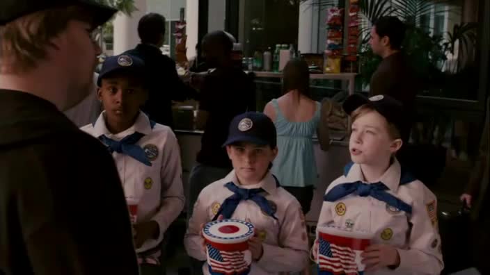 Bláznivá střela Amerika v ohrožení (Kevin P Farley, Kelsey Grammer, Robert Davi 2008 Komedie Bdrip 1080p ) Cz dabing avi