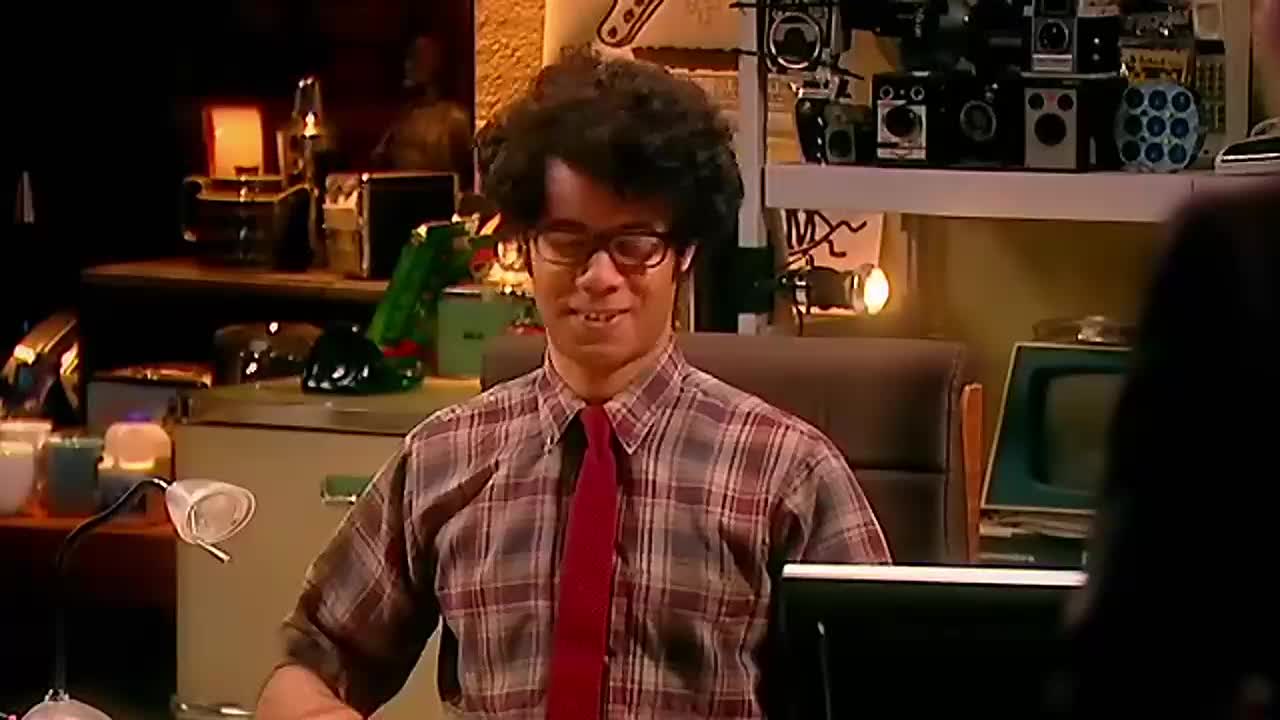 Ajťáci S02E04 06 2007 CZ dab Večeře mp4