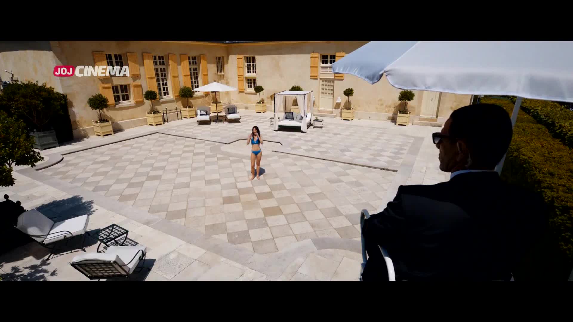 Elyas (Roschdy Zem, Laëtitia Eïdo, Jeanne Michel 2024 Akční Thriller Hdtvrip 1080p ) fr Cz dabing avi