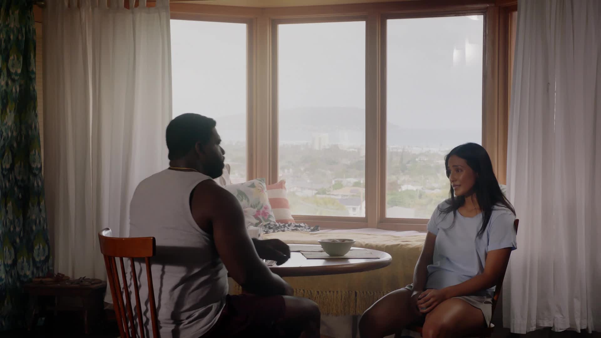 Magnum P I S05E19 20 2023 CZ dab 1080p Prach jsi a v prach se obrátíš mkv