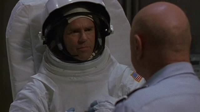 Stargate SG1 2x07 Zpráva v láhvi avi