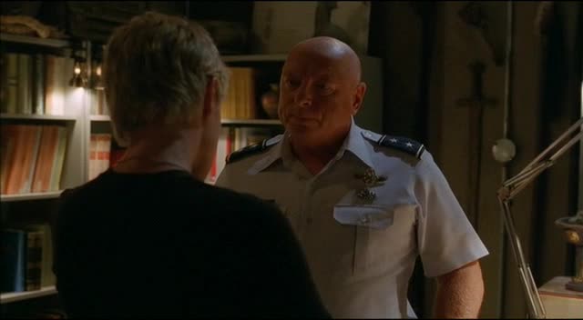 Stargate SG1 5x22 Prekvapiva odhaleni avi