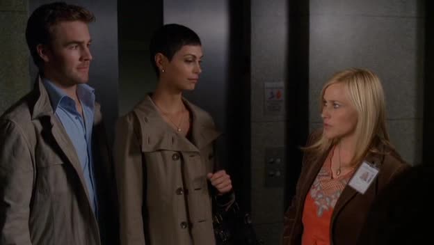 medium 05×09 Zůstane to v rodině (All in the Family) avi