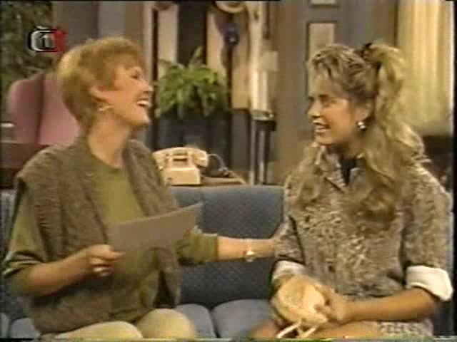 Alf S04e01 Hledá se Eric avi