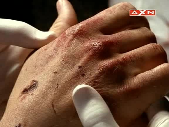 Kriminalka New York 2x08 Dobré karty, špatné karty avi