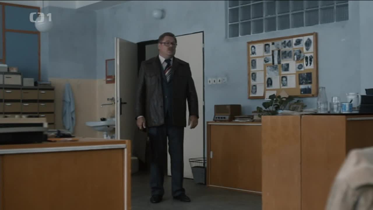 Svět pod hlavou 09 Mrtvý muž avi