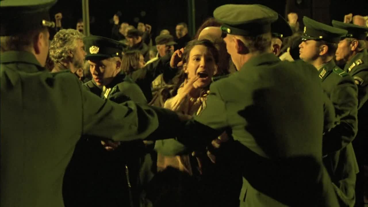 Adeus, Lenin! (Good Bye, Lenin, 2003) 720p BluRay mkv