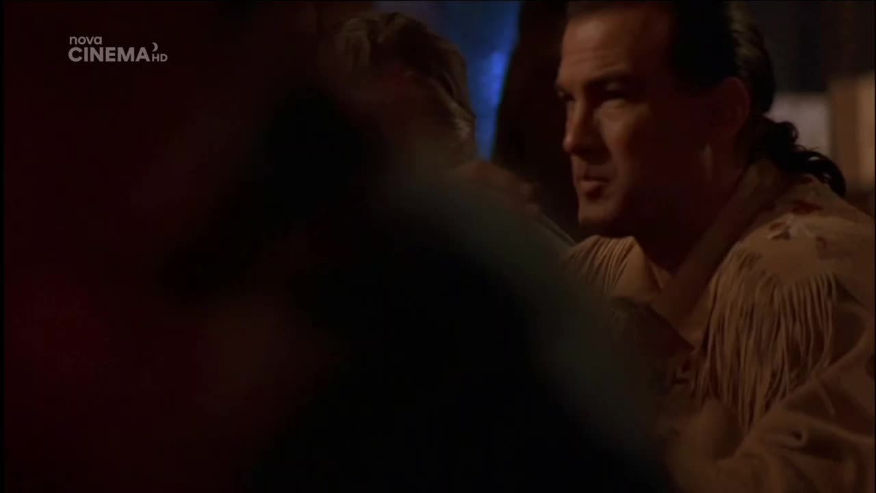 Aljaška v plamenech (Steven Seagal,Michael Caine,Joan Chen 1994 Akční Dobrodružný Thriller Bdrip 1080p ) Cz dabing avi