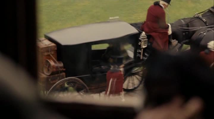 Královna Viktorie (Emily Blunt,Rupert Friend,Paul Bettany 2009 Drama Historický Romantický Životopisný Bdrip 1080p ) Cz dabing avi