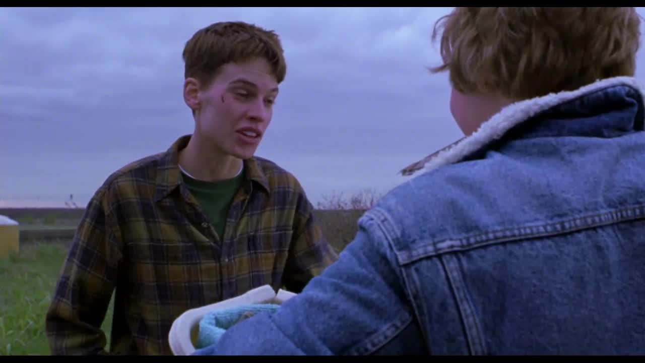 Kluci nepláčou (Hilary Swank, Chloë Sevigny, Peter Sarsgaard 1999 Krimi Drama Romantický HD) Cz+Sk dabing mp4