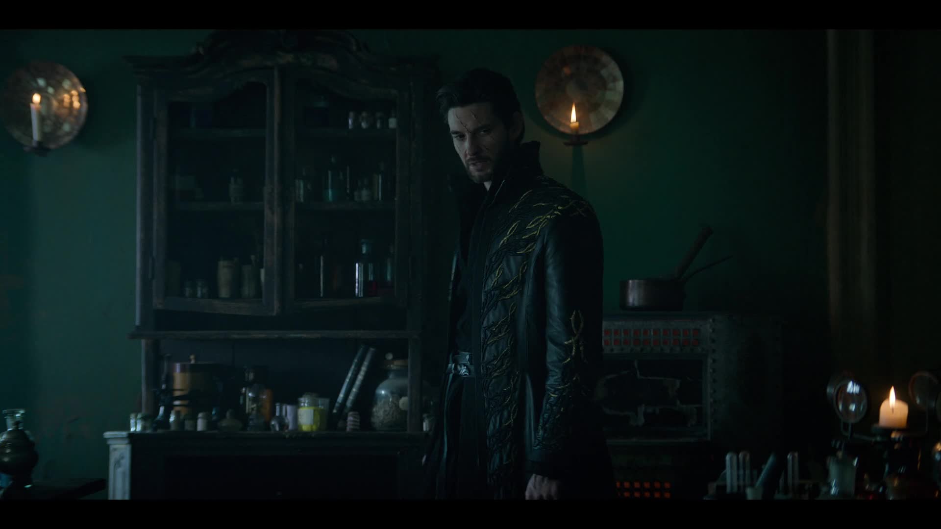 Světlo a stíny S02E03 {2023} akční, drama, fantasy AAC 5 1 1080p CZ dabing mkv