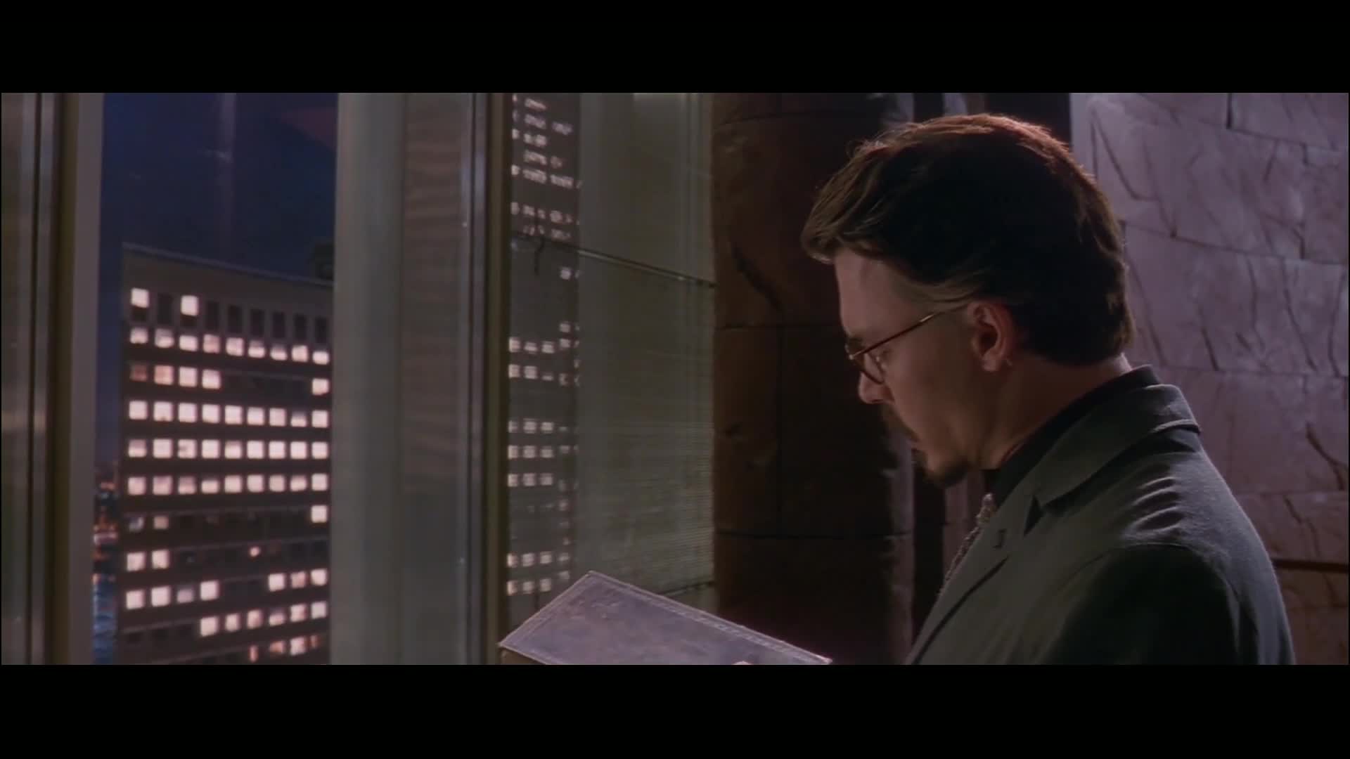 Devátá brána {1999} mysteriózní, thriller, horor AAC 5 1 1080p CZ dabing mkv