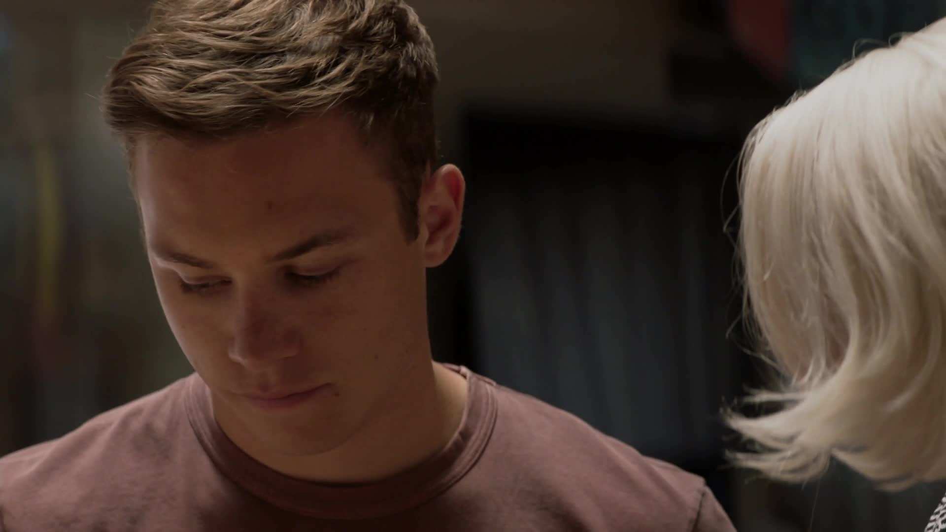 Animal Kingdom S03E09 13 2018 CZ dab 1080p Svoboda mp4