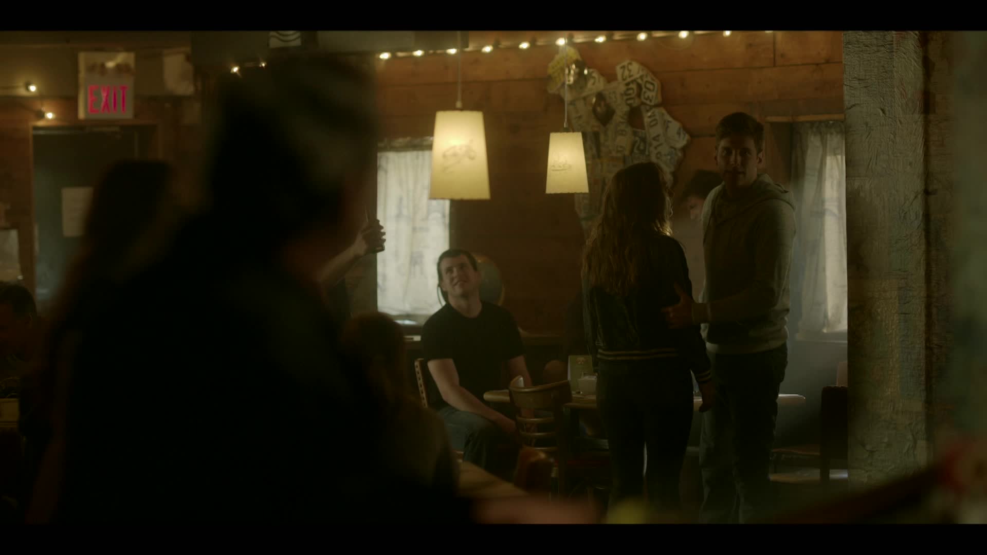 Cardinal S02E01 06 2018 CZ dab 1080p Letní případ Red mkv