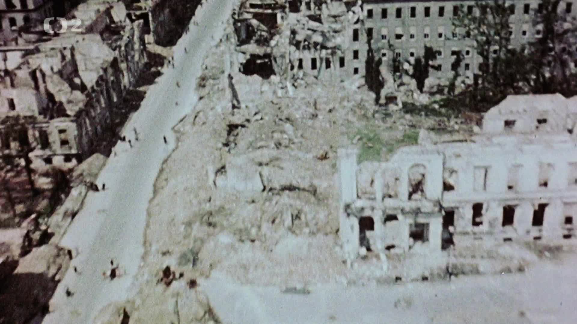 Konec války v barvě E05 Vítězové a poražení mkv