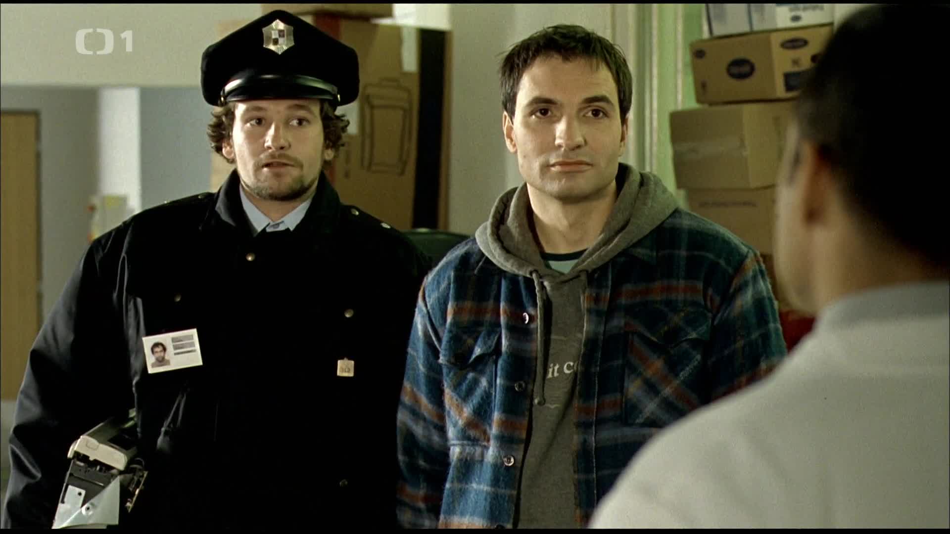 Jedna ruka netleská 2003 novinka CZ dabing Full HD 1080p Pucci film mp4 (2 10 GB) mp4