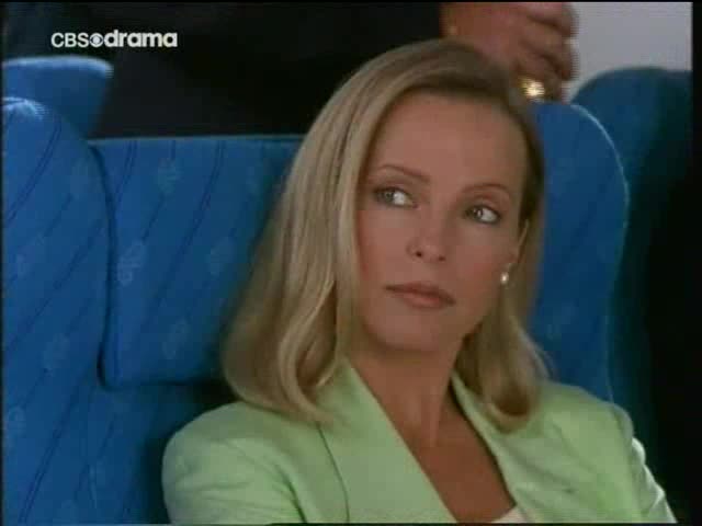 Stíny nad Waikiki S02 E09 Klenoty Romanovců avi