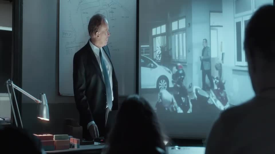 Krvavý Bangkok (Dolph Lundgren,Tony Jaa,Ron Perlman 2014 Akční Drama Thriller Bdrip 1080p ) Cz dabing mp4