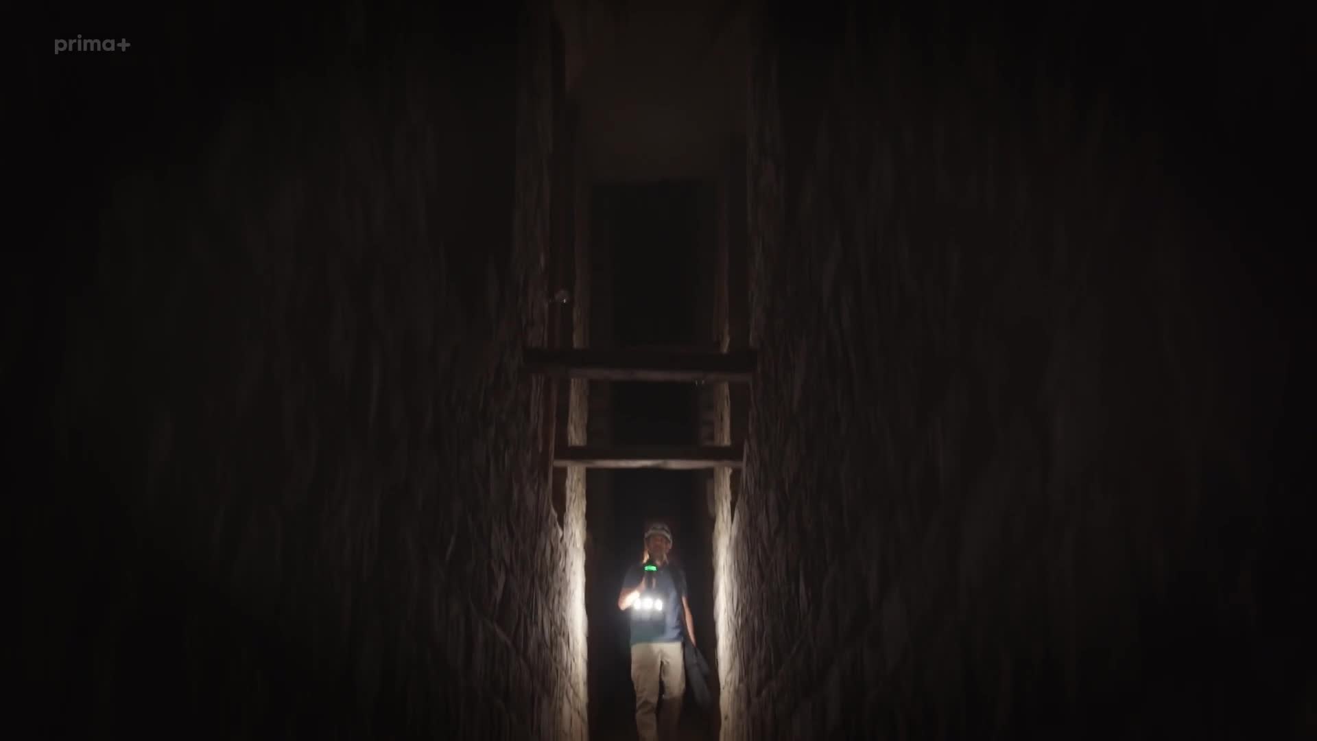 Uvnitr pyramid 1 Sakkara Zasypana pyramida (cz fr 1080p) mkv