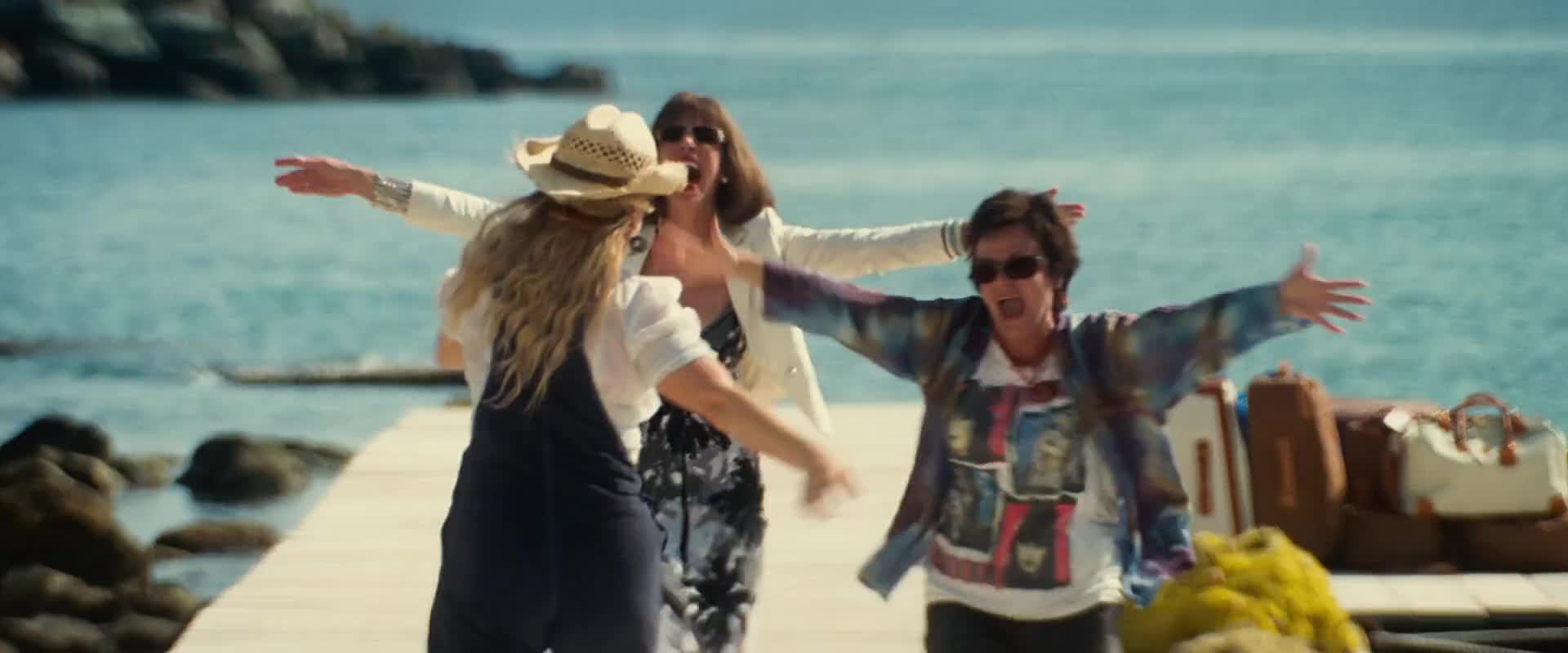 Mamma Mia! (Meryl Streep,Pierce Brosnan,Colin Firth 2008 Muzikál Romantický Komedie Bdrip 1080p ) Cz dabing avi