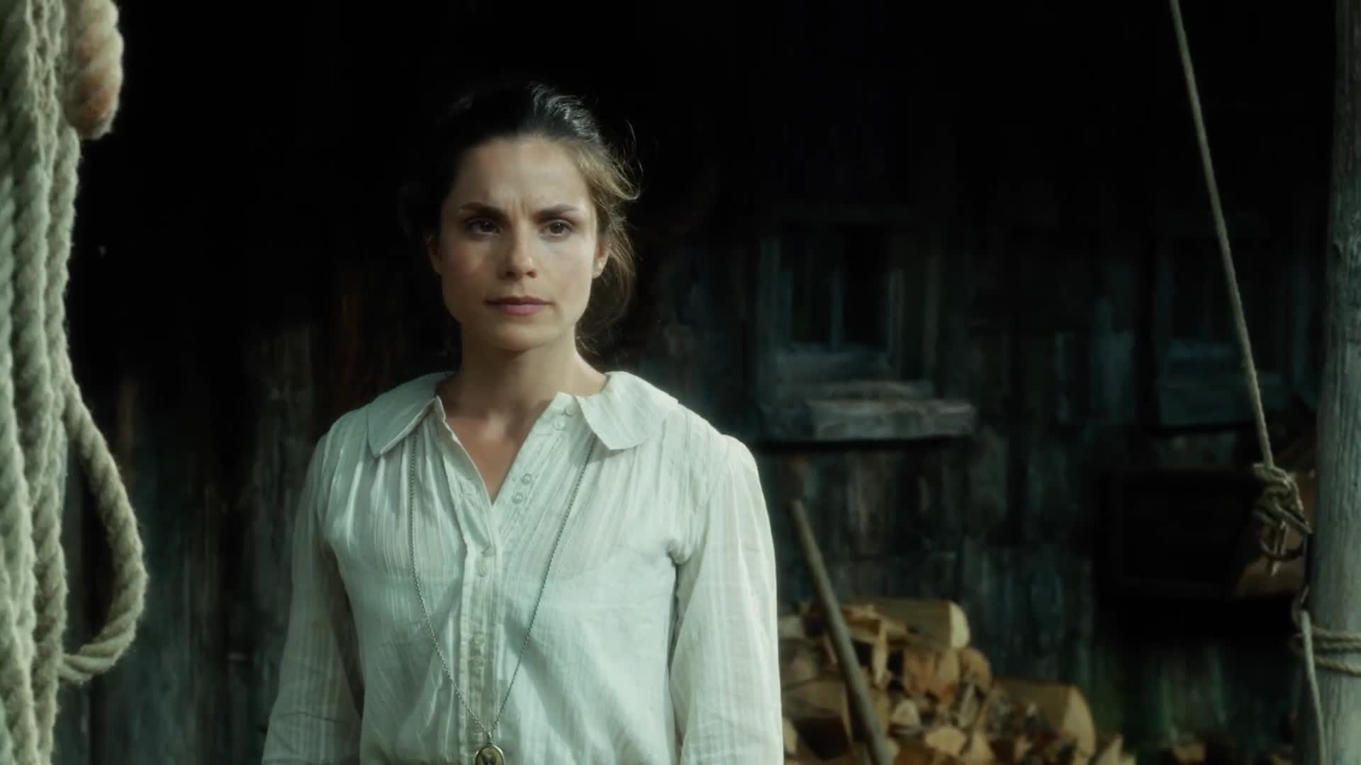 V srdci moře (Chris Hemsworth,Benjamin Walker,Cillian Murphy 2015 Akční Dobrodružný Drama Historický Bdrip 1080p ) Cz dabing mkv