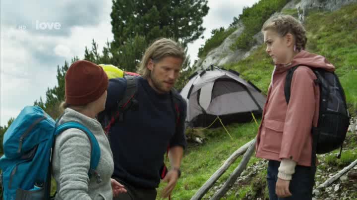 Záchranáři z hor 09×01 Nad propastí 1 část avi